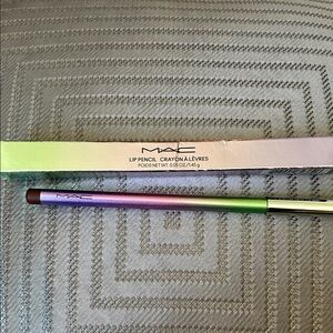 MAC Cosmetics Lip Liner - Rich Brown Hodgepodge!